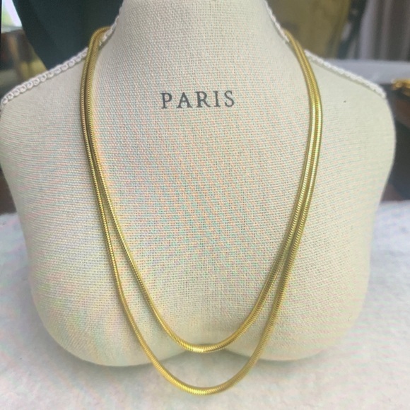 Vitaly Jewelry - Chic Gold Necklace